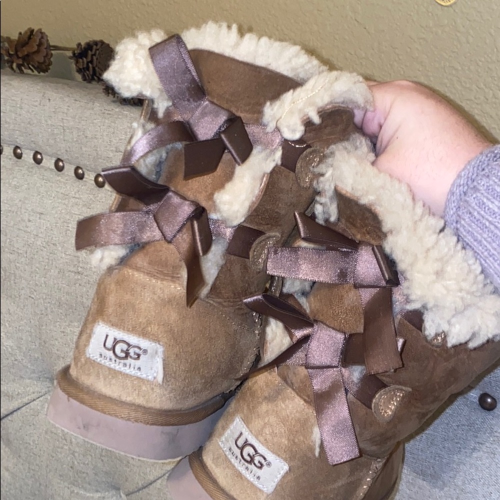 brown bailey bow UGGS